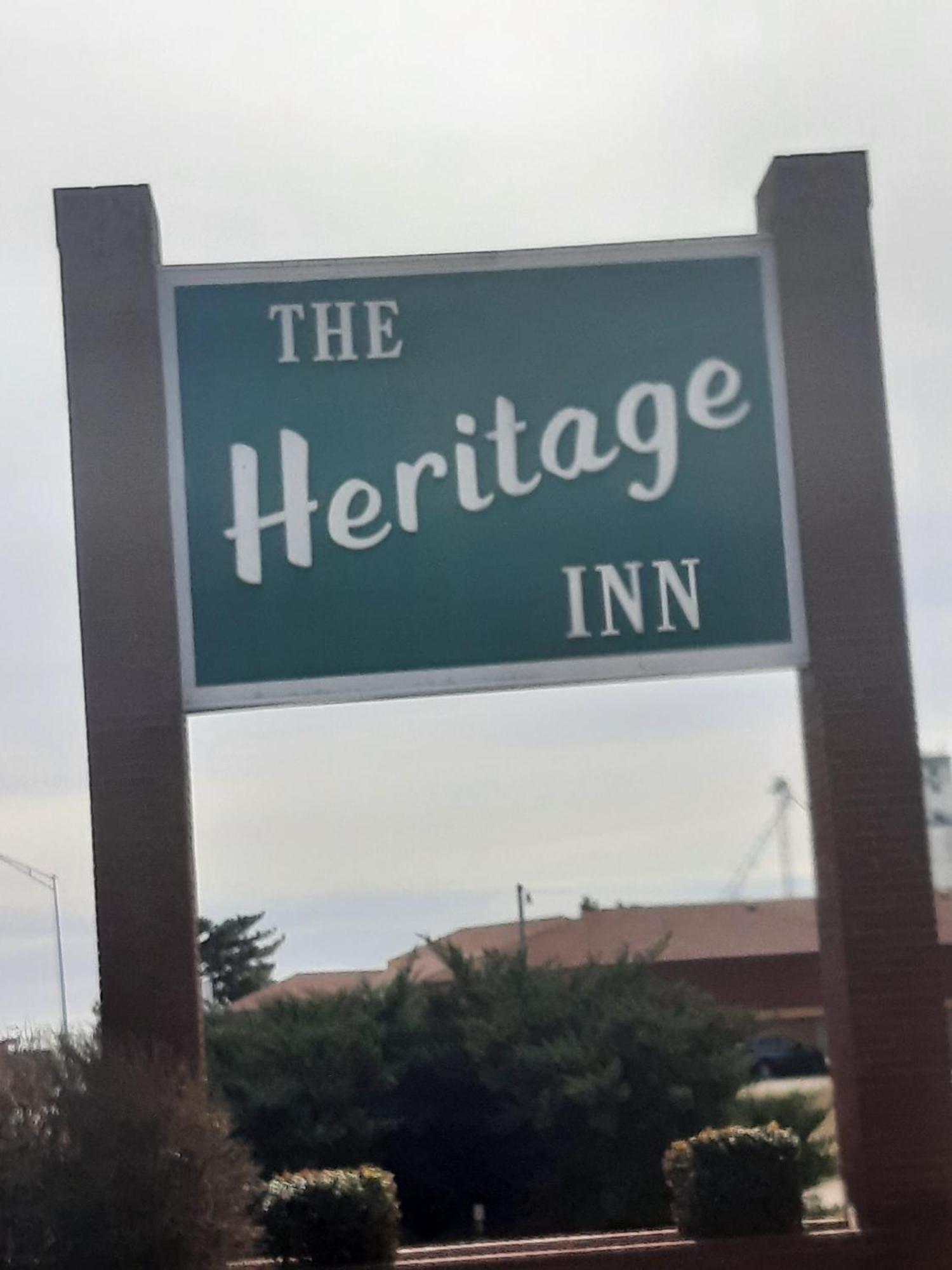 Heritage Inn Fairview Exterior photo
